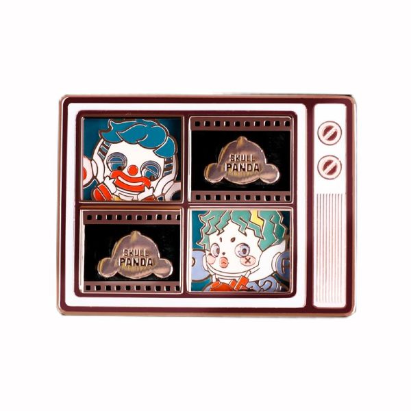 POP MART SKULLPANDA Action! Cut! Series Enamel Pin Badge